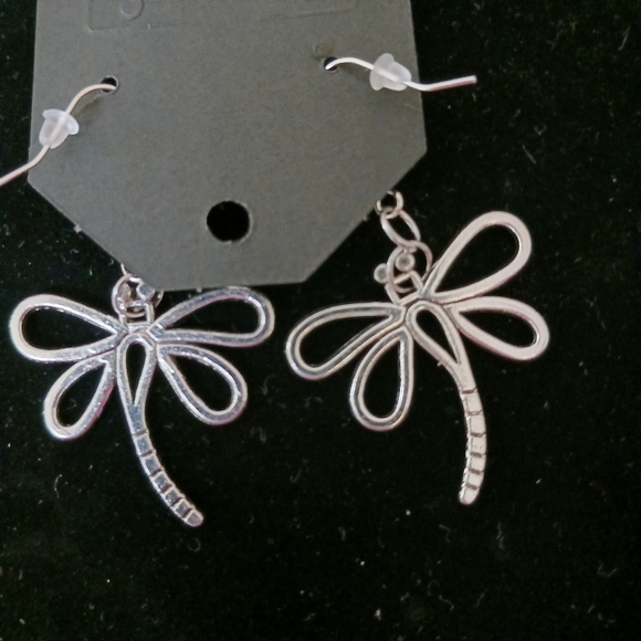 2 item-FAUX TURQUOISE BUTTERFLY GEMSTONE SILVERTONE NECKLACE & DRAGONFLY EARRING - Picture 10 of 10